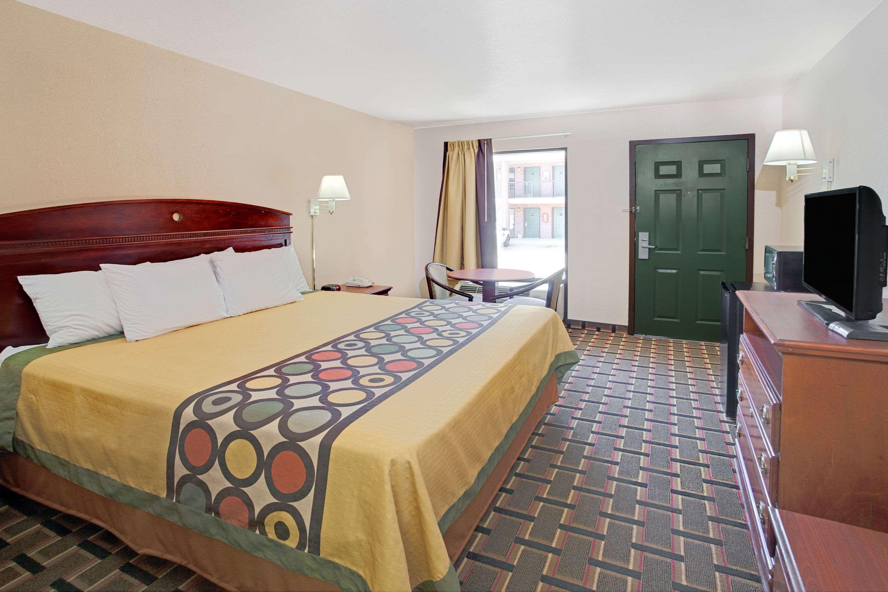 Super 8 By Wyndham Acworth/Atlanta Area Hotel Ngoại thất bức ảnh
